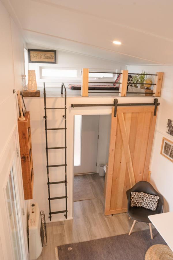 Hotel Tiny House Big View Chilliwack Exterior foto